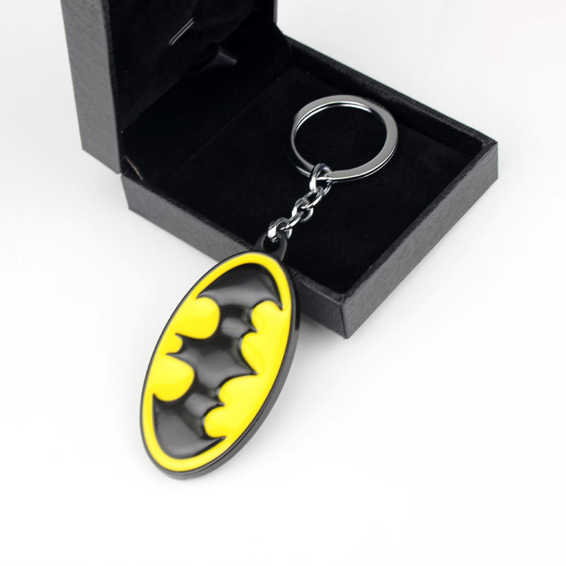 Chaveiro de metal oval preto e - Men'S Accessories Designer avaliação e preço